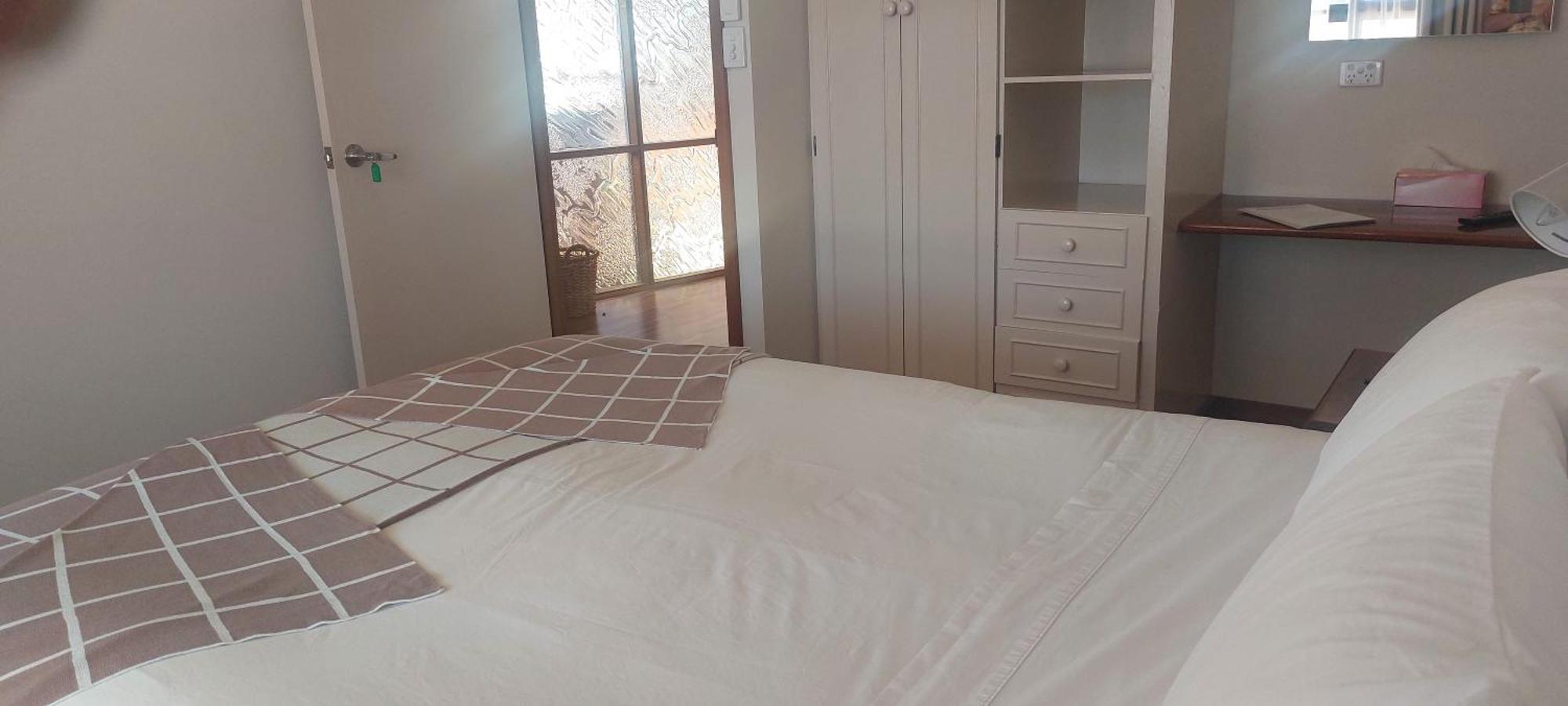 Wilmots On Dixon Bed & Breakfast Alice Springs Exterior photo